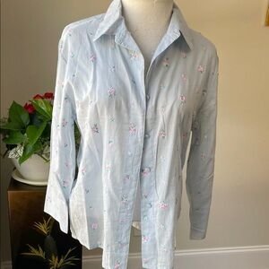 Women's Light Blue Floral Embroidered Button-Up Blouse